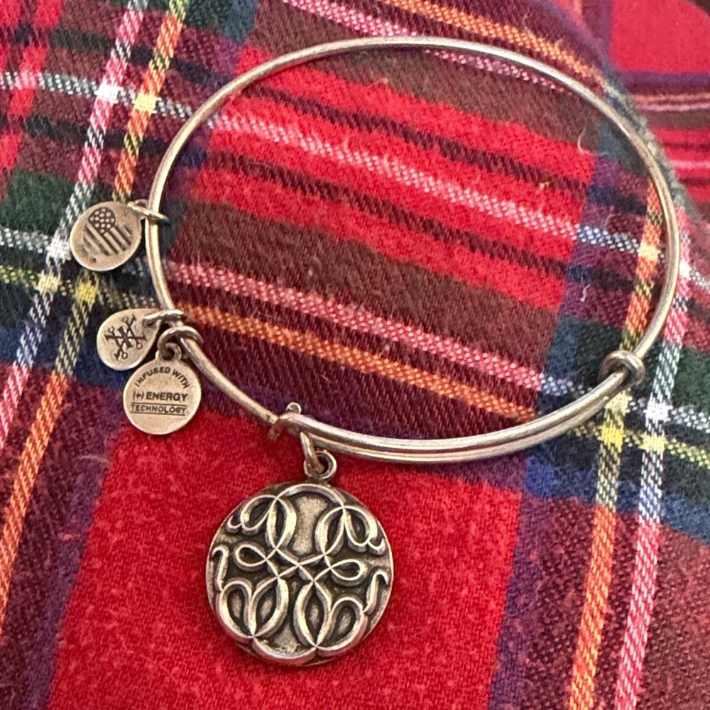 Bracelet Alex Ani Life Path Silver Filigree Charm Bangle - Silver